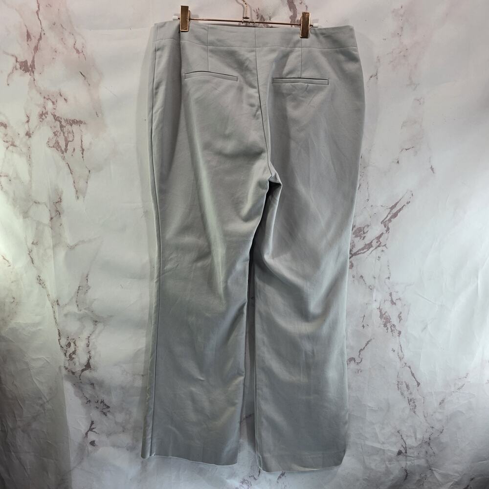 Chicos Pants Women 1.5 10 X 29 Gray Boot Cut High Rise Chino Slacks Office